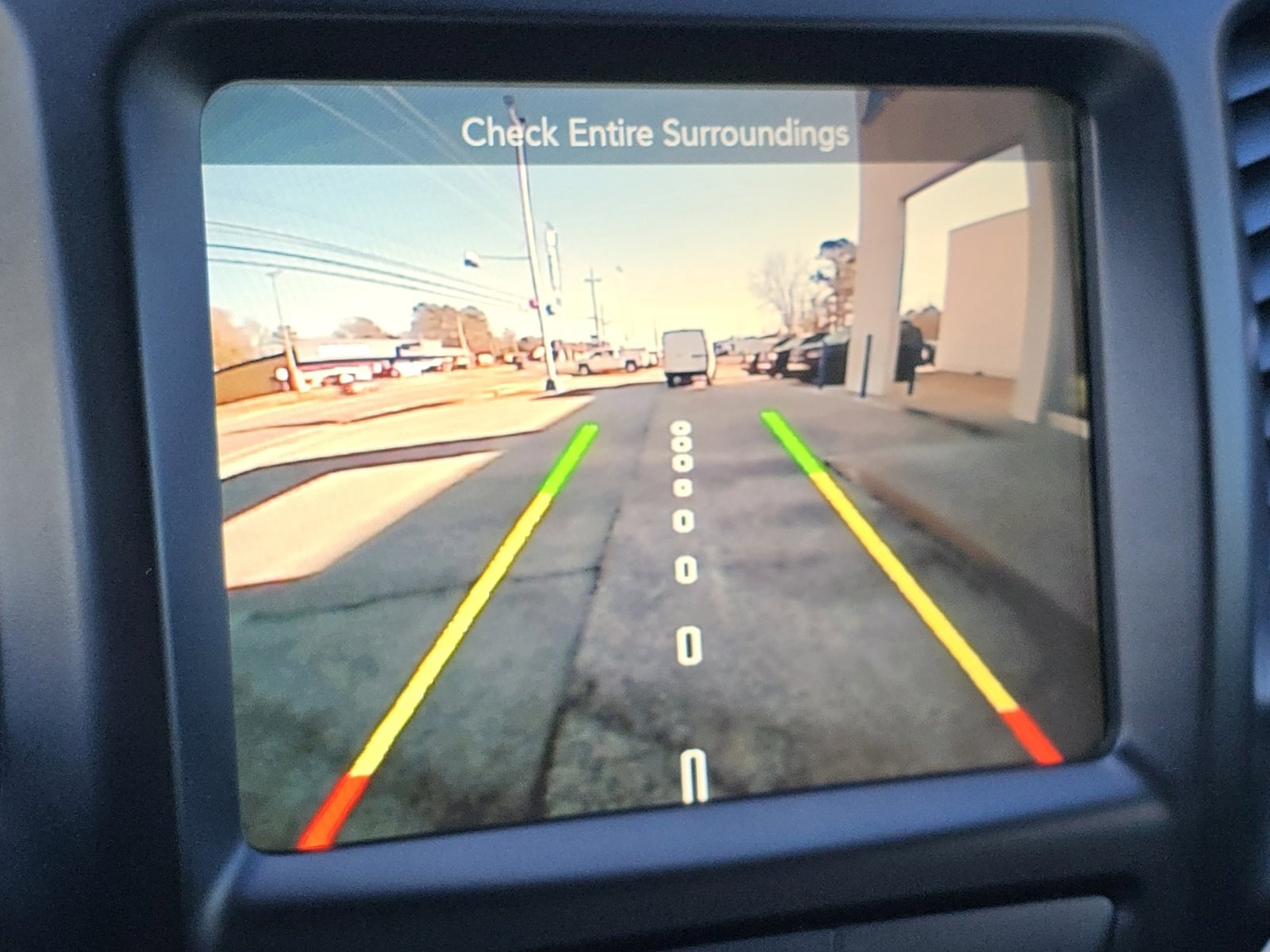 Used 2018 Jeep Cherokee Latitude Plus w/ Trailer Tow Group image 24