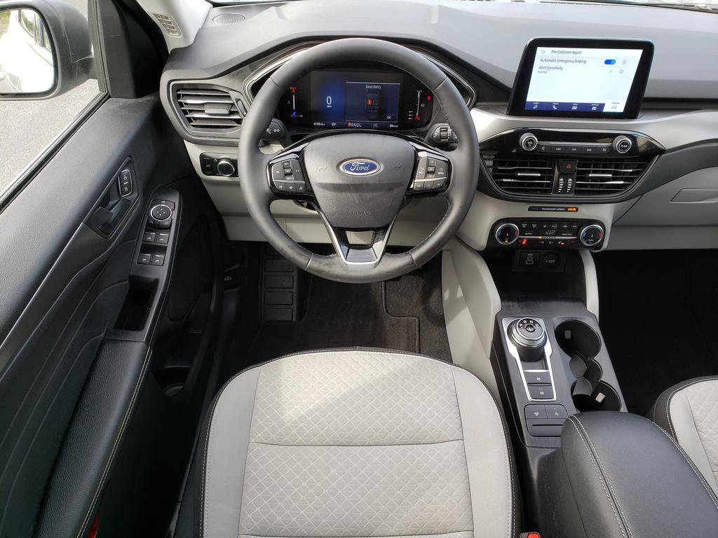 Used 2024 Ford Escape Active AWD/4WD image 17
