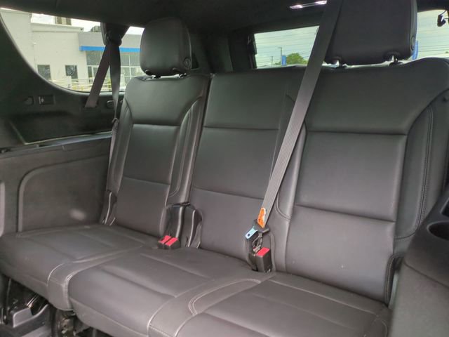 Used 2022 Chevrolet Suburban LT w/ LT Signature Plus Package AWD/4WD image 16