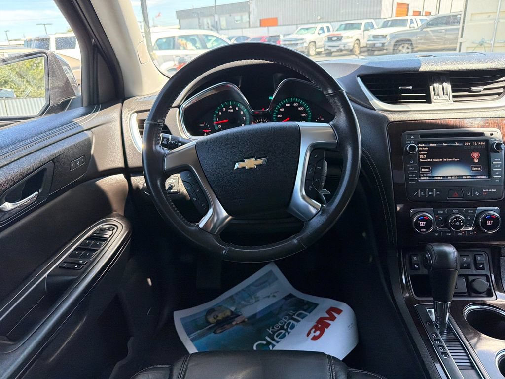 Used 2016 Chevrolet Traverse LTZ AWD/4WD image 13
