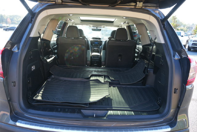 Used 2020 Subaru Ascent Limited w/ Technology Package AWD/4WD image 12