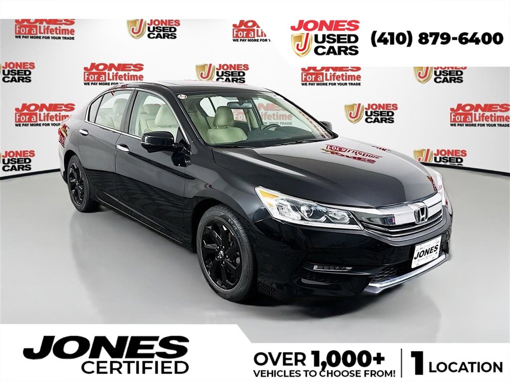 Used 2017 Honda Accord EX image 1