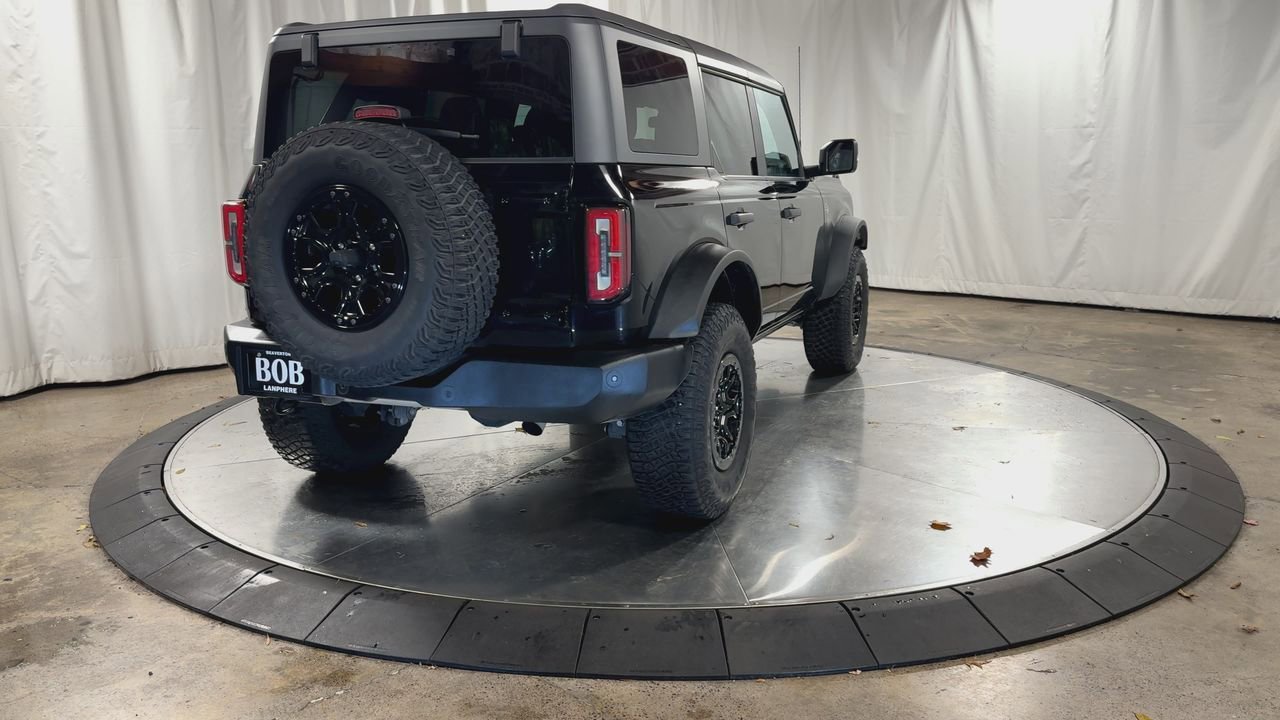 Used 2023 Ford Bronco Wildtrak image 9