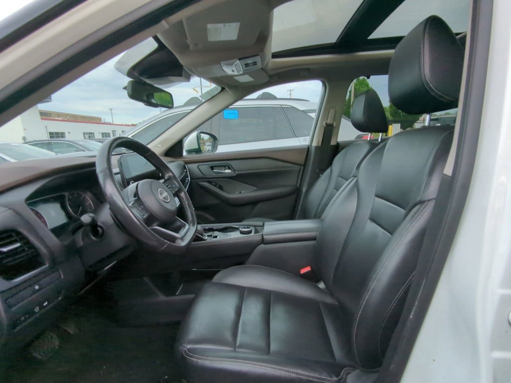 Used 2023 Nissan Rogue SL w/ SL Premium Package AWD/4WD image 6