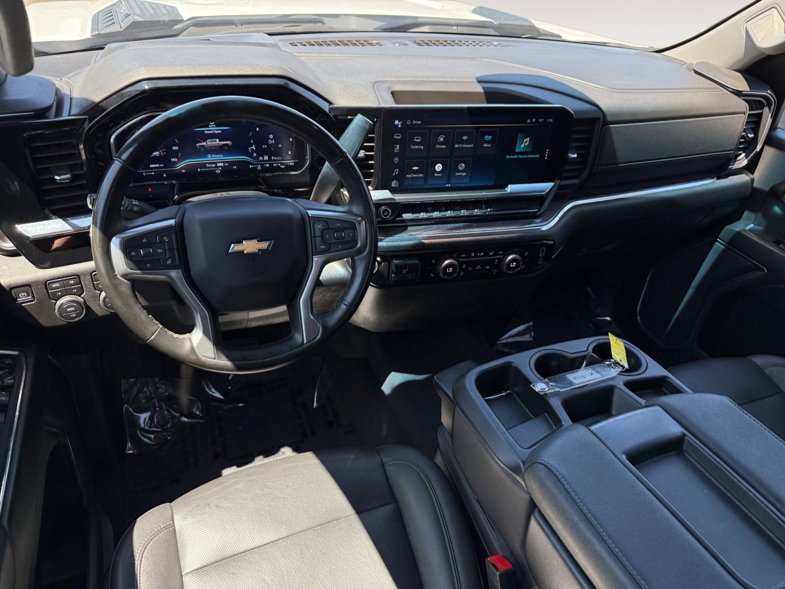 Used 2024 Chevrolet Silverado 2500 LTZ image 15