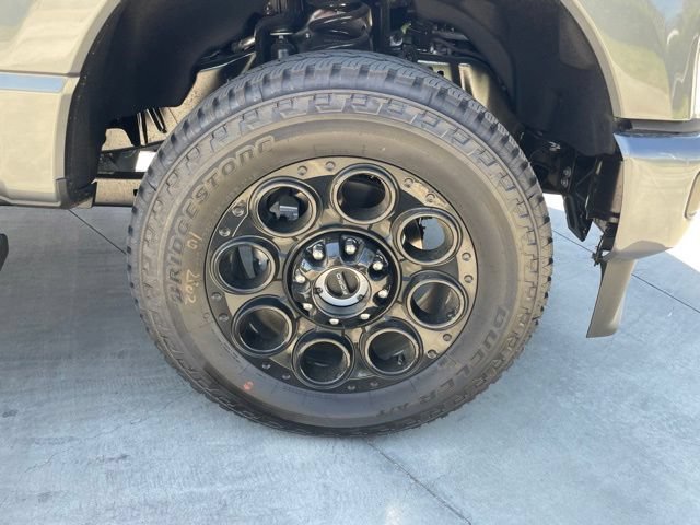 New 2026 Ford F250 Lariat w/ Black Appearance Package AWD/4WD image 32