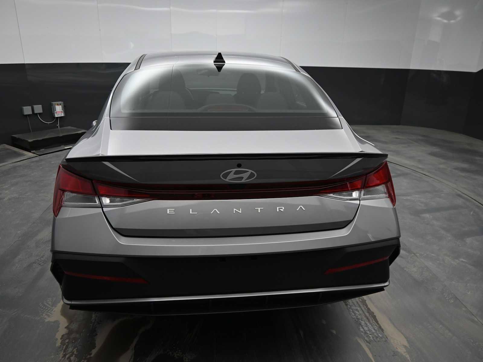 Certified 2025 Hyundai Elantra Sport image 16