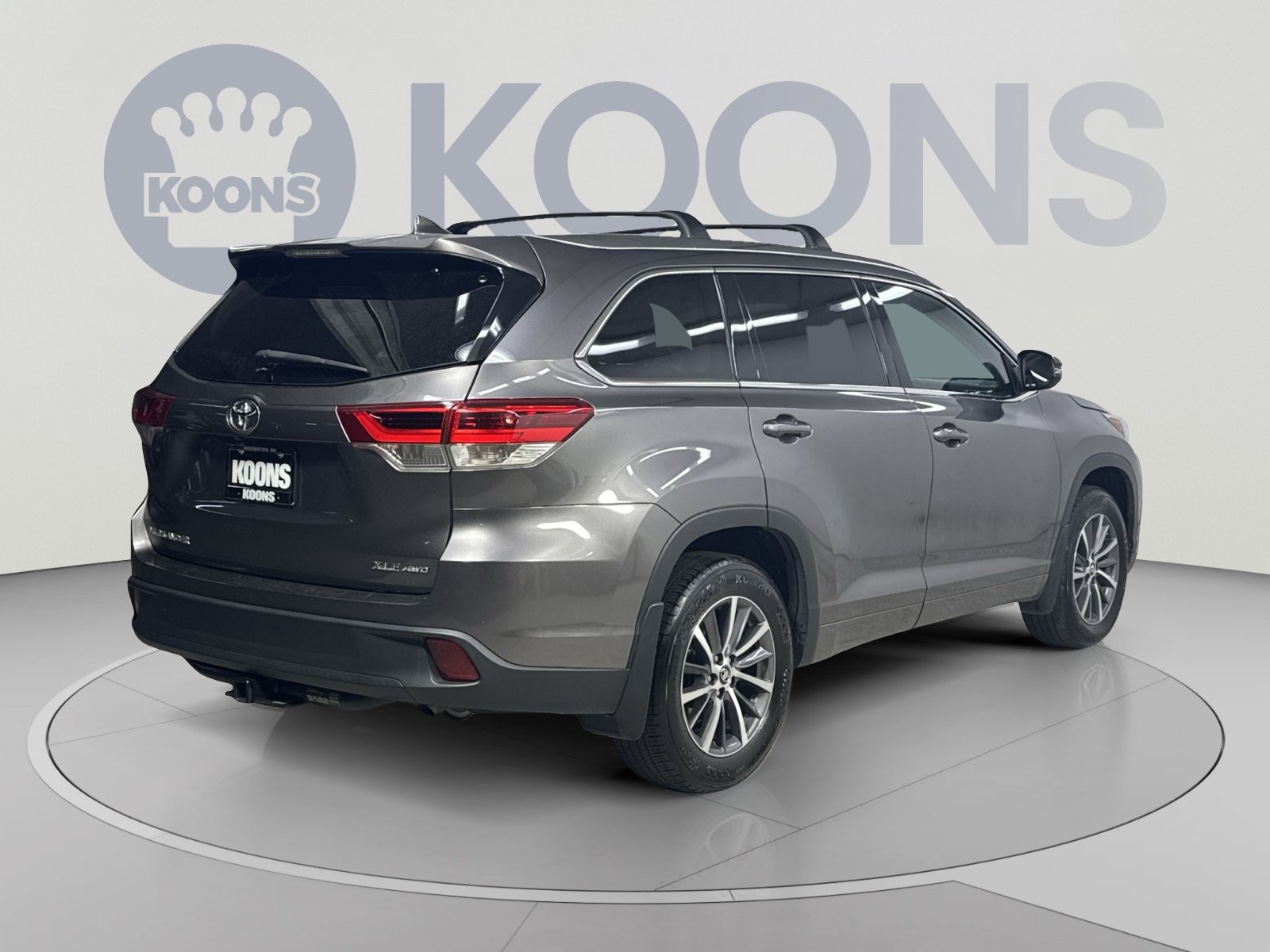 Used 2018 Toyota Highlander XLE AWD/4WD image 20