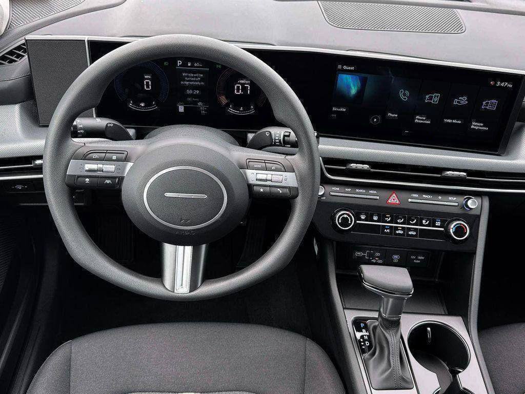New 2026 Hyundai Sonata SE FWD image 17