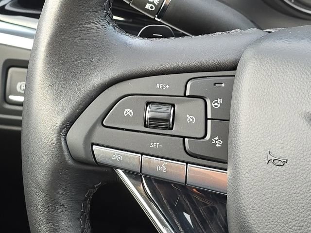 Used 2024 Cadillac XT6 Premium Luxury w/ LPO, Floor Liner Package AWD/4WD image 41