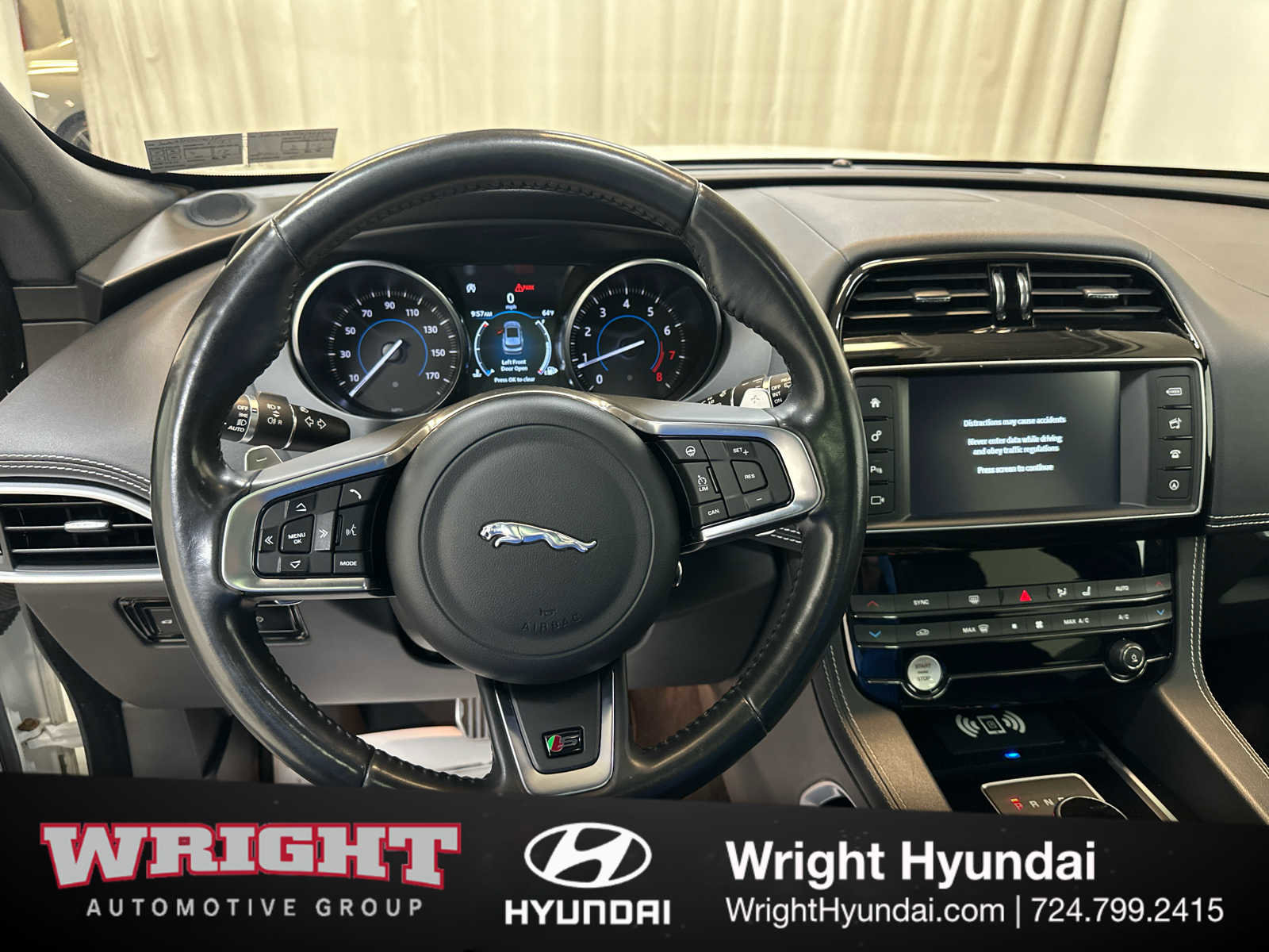 Used 2018 Jaguar F-PACE S AWD/4WD image 19