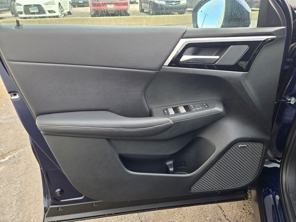 New 2026 Mitsubishi Outlander SE AWD/4WD image 17