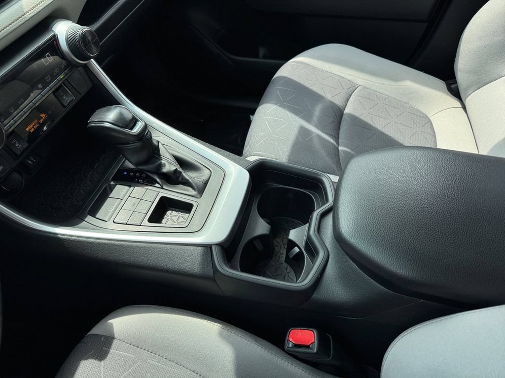 Certified 2019 Toyota RAV4 XLE w/ Convenience Package AWD/4WD image 26