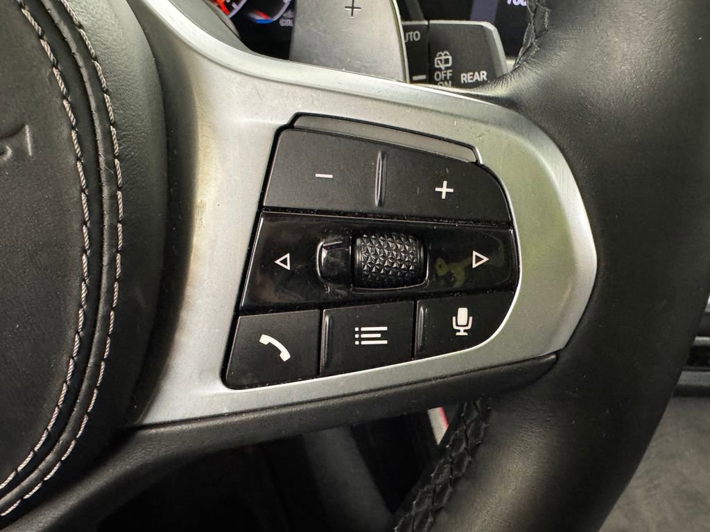 Used 2019 BMW X5 xDrive50i w/ M Sport Package image 26