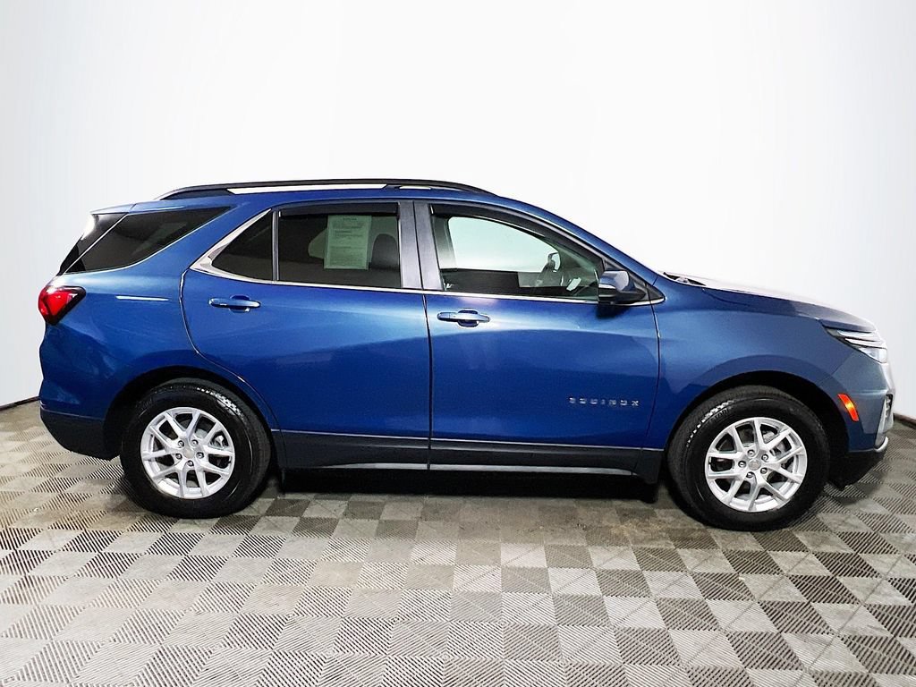 Used 2024 Chevrolet Equinox LT AWD/4WD image 8