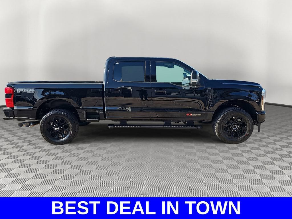 New 2026 Ford F250 Lariat w/ Black Appearance Package AWD/4WD video 2