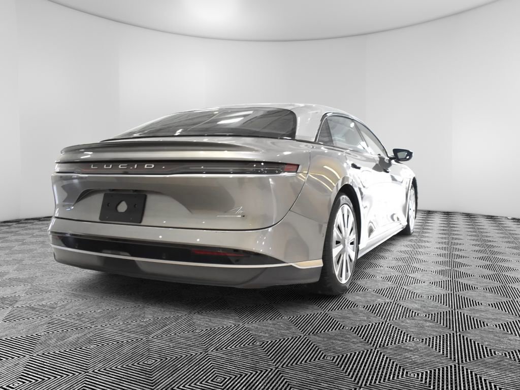 Used 2023 Lucid Air Grand Touring image 5
