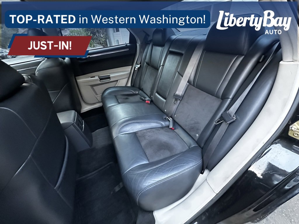 Used 2006 Chrysler 300 SRT8 w/ SRT Option Group II image 15