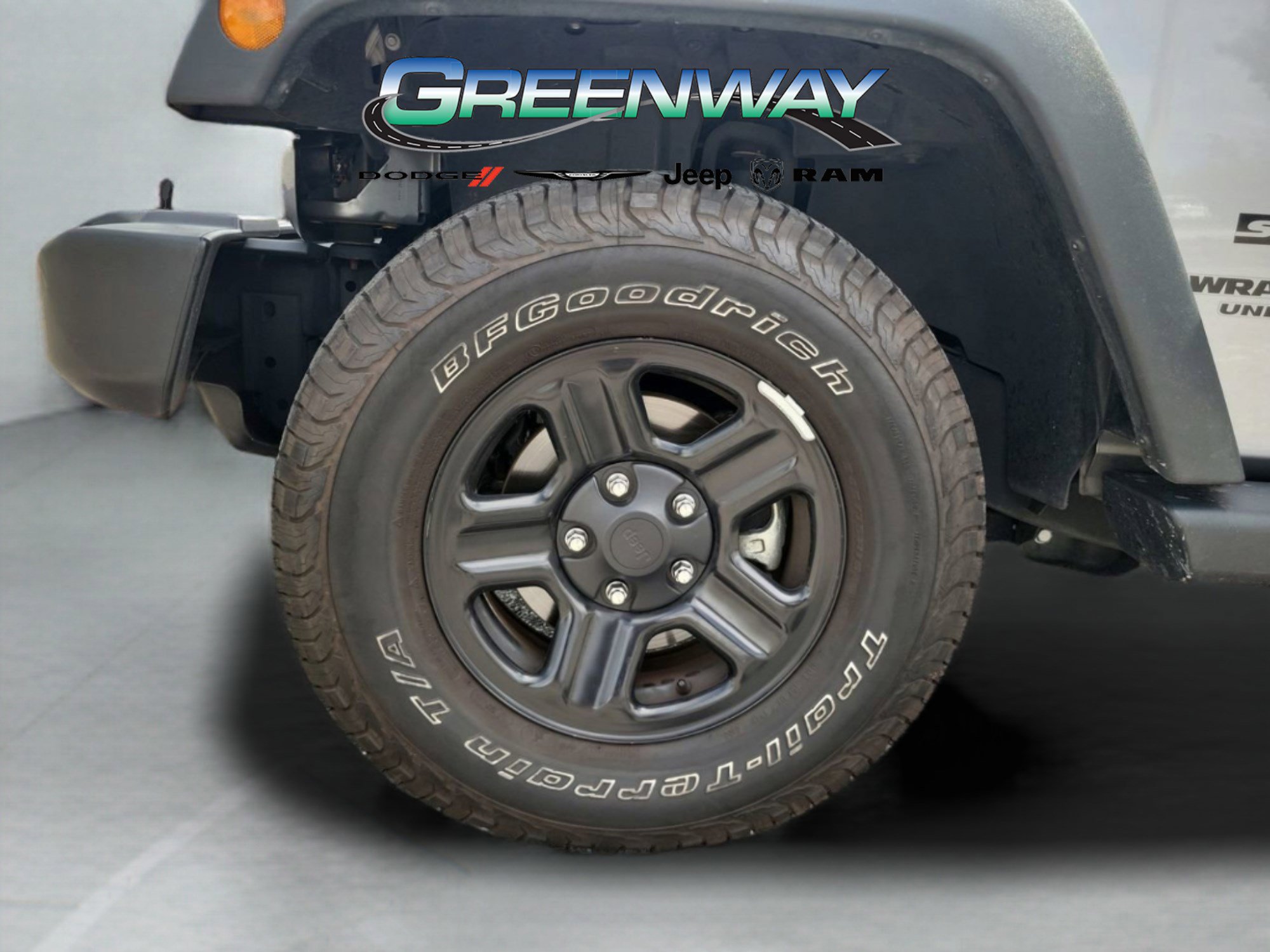 Used 2017 Jeep Wrangler Unlimited Sport w/ Connectivity Group AWD/4WD image 29