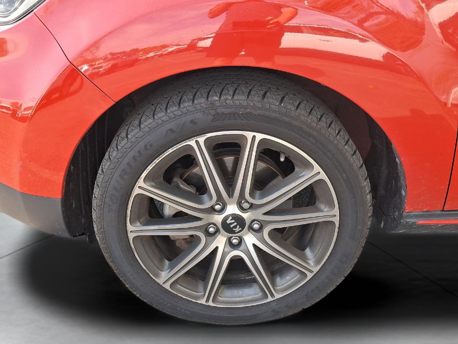 Used 2019 Kia Soul ! image 12