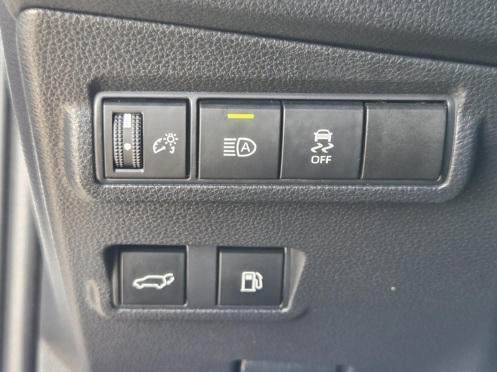 Used 2024 Toyota Corolla Cross AWD Hybrid w/ Convenience Package image 25