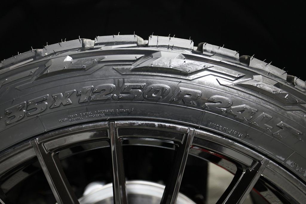 Used 2026 Cadillac Escalade ESV V image 58