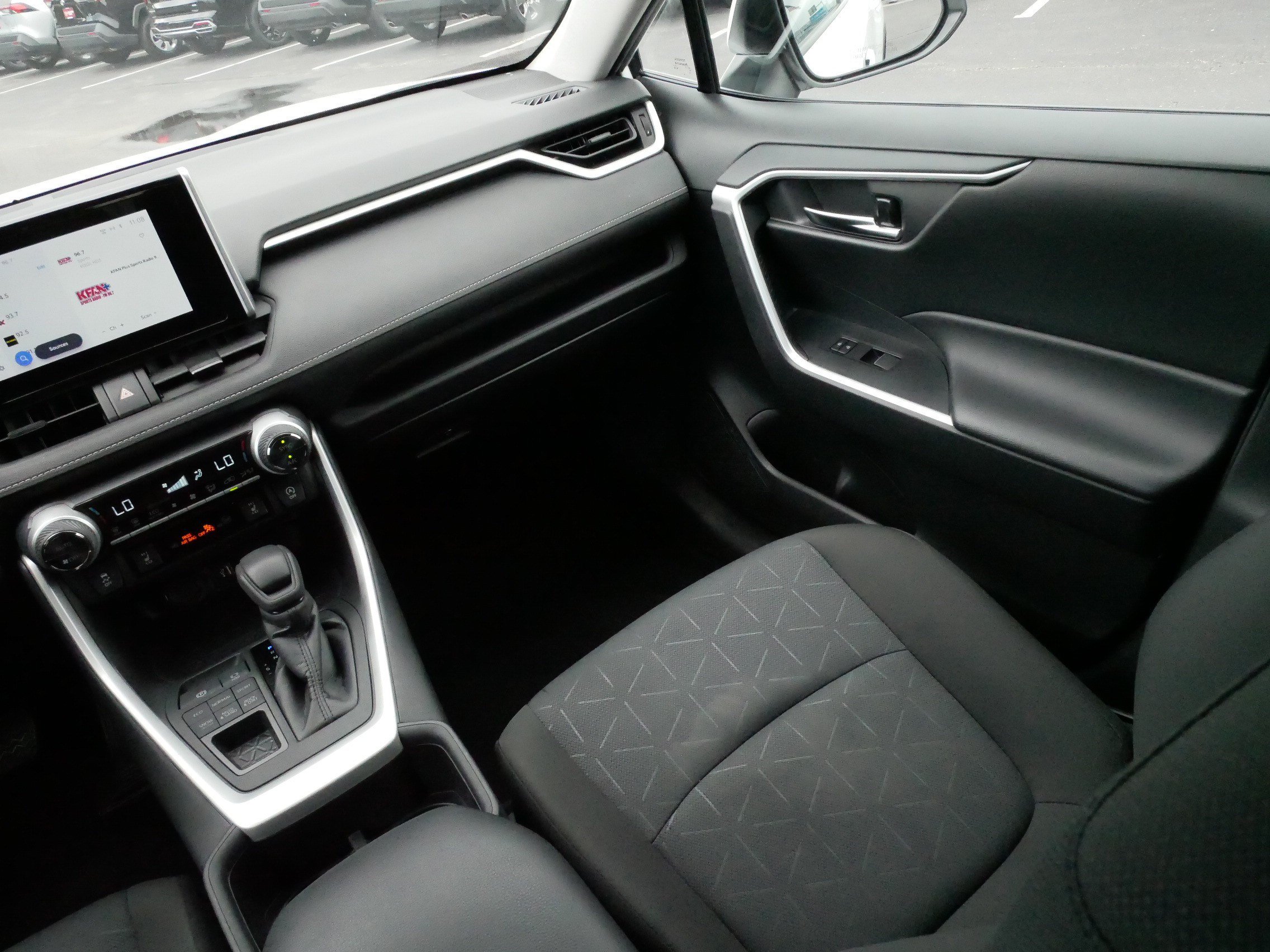 Used 2024 Toyota RAV4 XLE w/ Weather Package AWD/4WD image 11