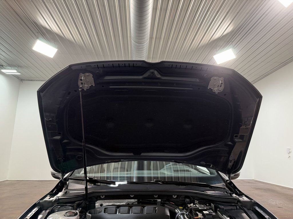 Used 2022 Volkswagen GTI Autobahn image 88