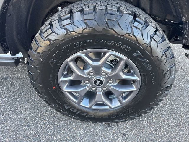 New 2025 Ford Bronco Badlands w/ Black Appearance Package AWD/4WD image 13