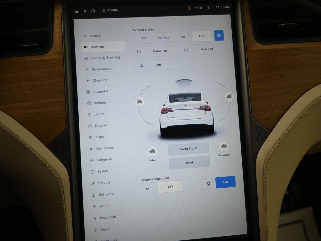 Used 2019 Tesla Model X 100D image 16