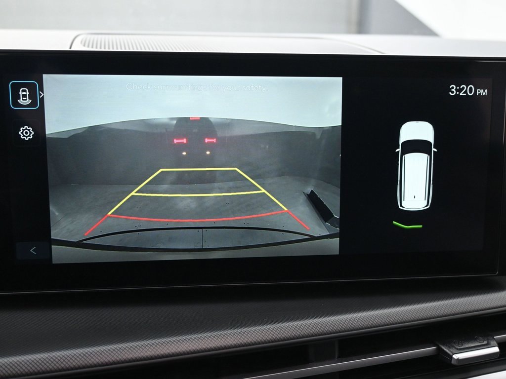 Used 2025 Hyundai Santa Fe SEL w/ Tow & Go Package image 12