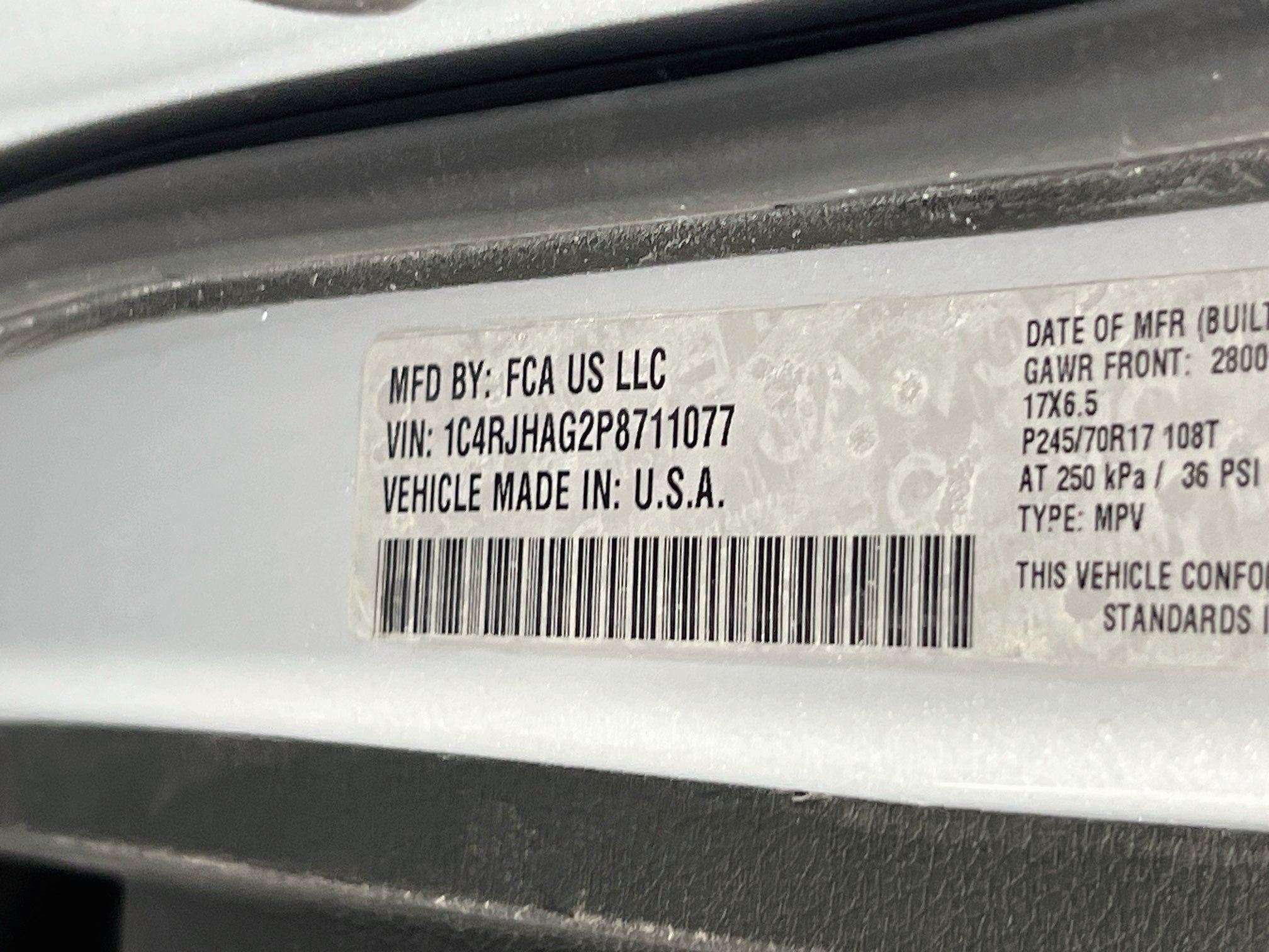 Used 2023 Jeep Grand Cherokee Laredo w/ Luxury Tech Group I AWD/4WD image 30