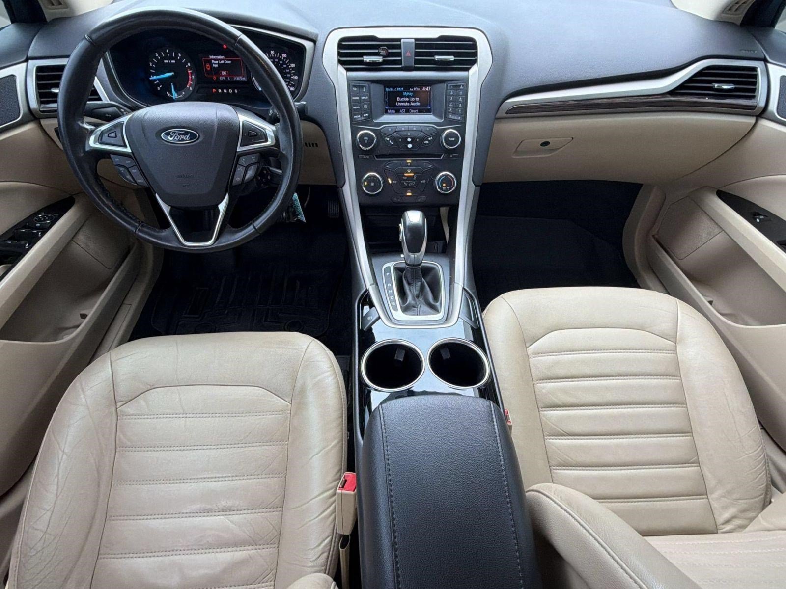 Used 2013 Ford Fusion SE FWD image 29