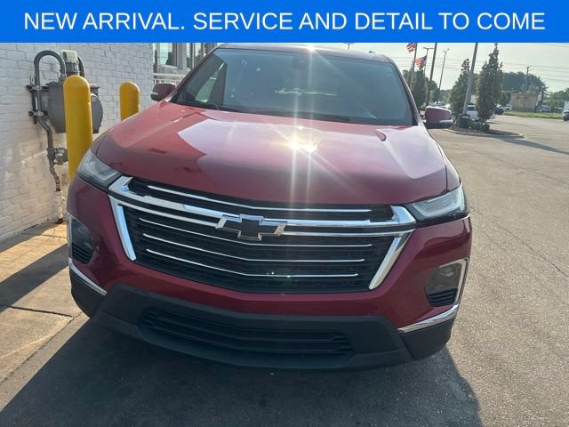 Certified 2023 Chevrolet Traverse LT FWD image 3