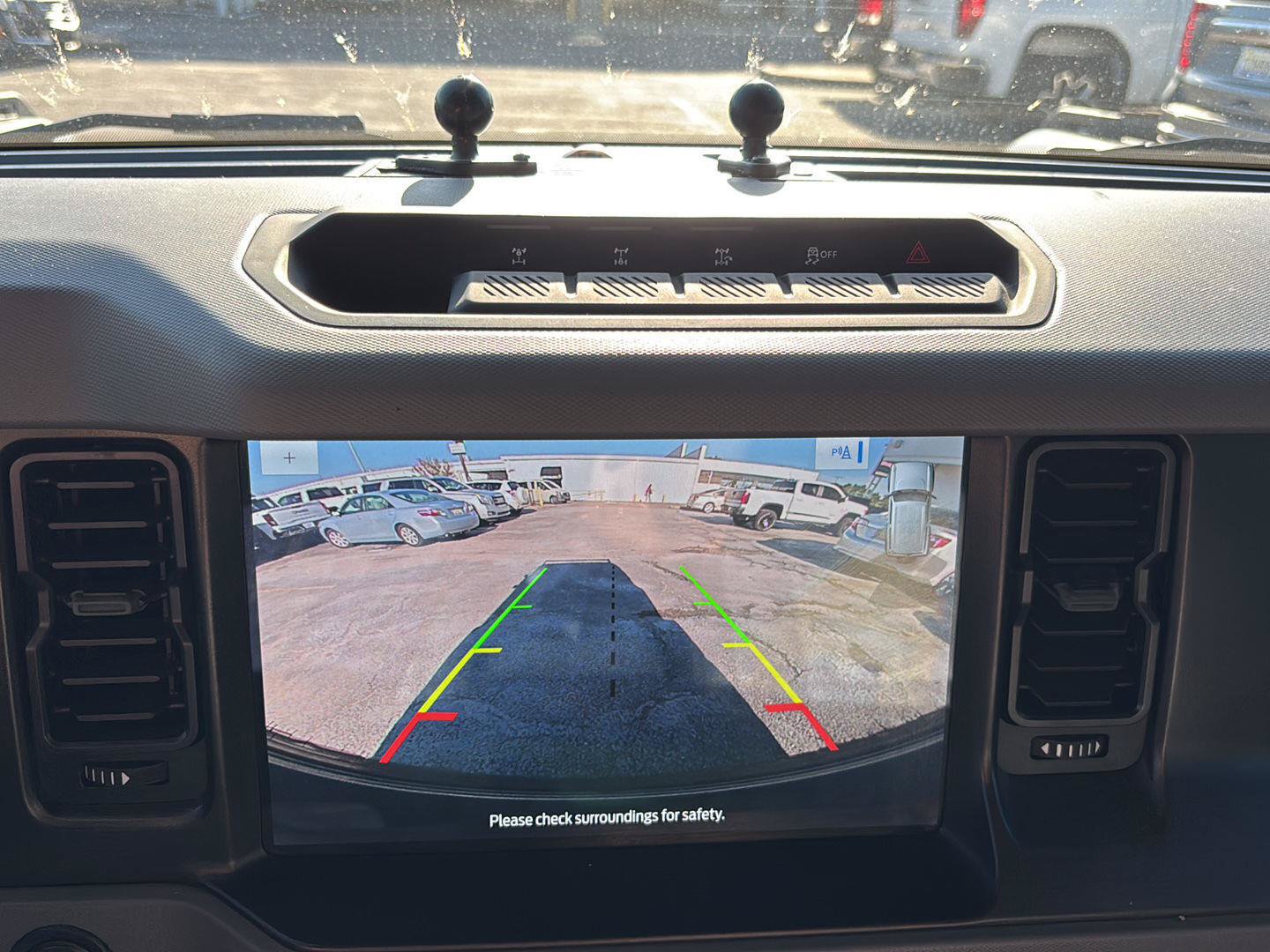 Used 2022 Ford Bronco Everglades AWD/4WD image 21