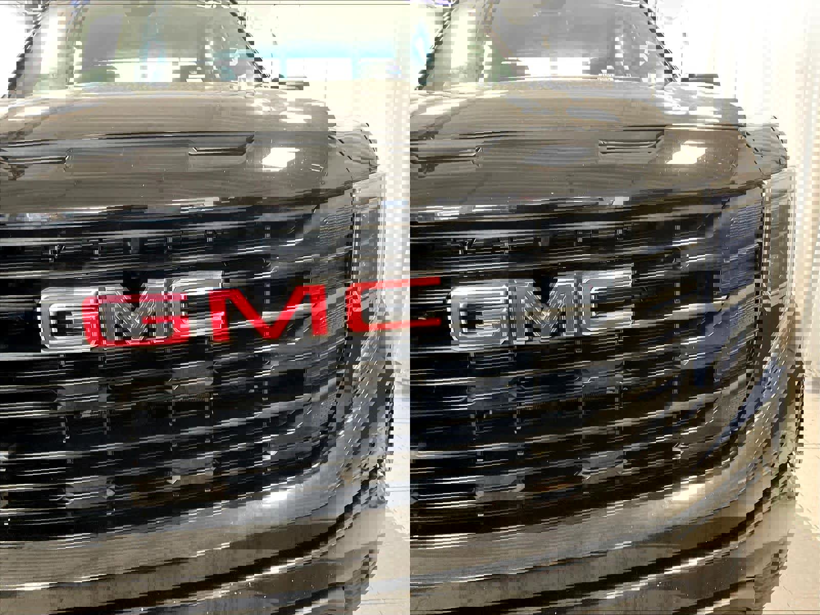 Used 2023 GMC Sierra 1500 Pro w/ Graphite Edition image 32