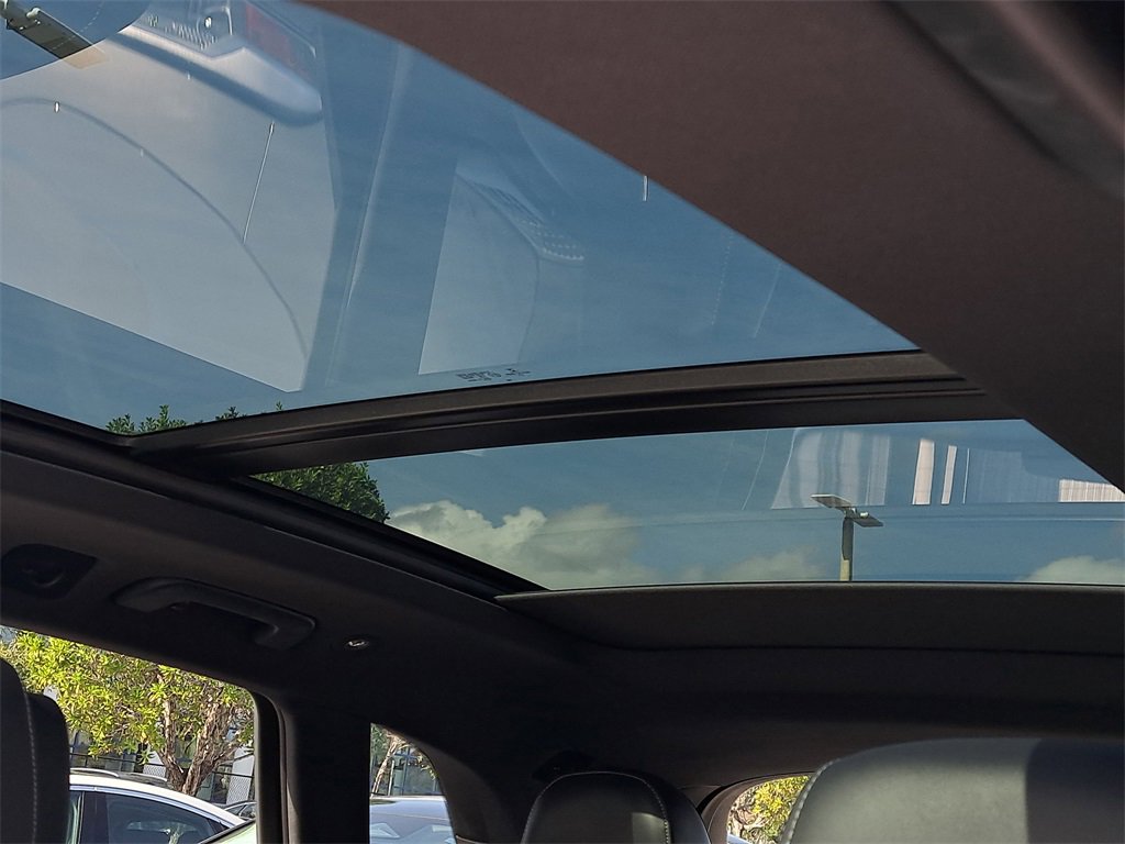 Certified 2023 Audi SQ5 Premium Plus w/ Premium Plus Package image 15