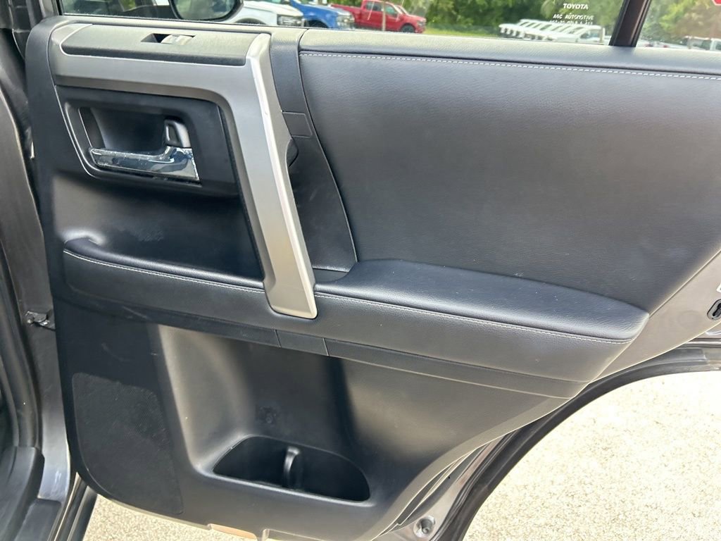 Used 2023 Toyota 4Runner SR5 image 38