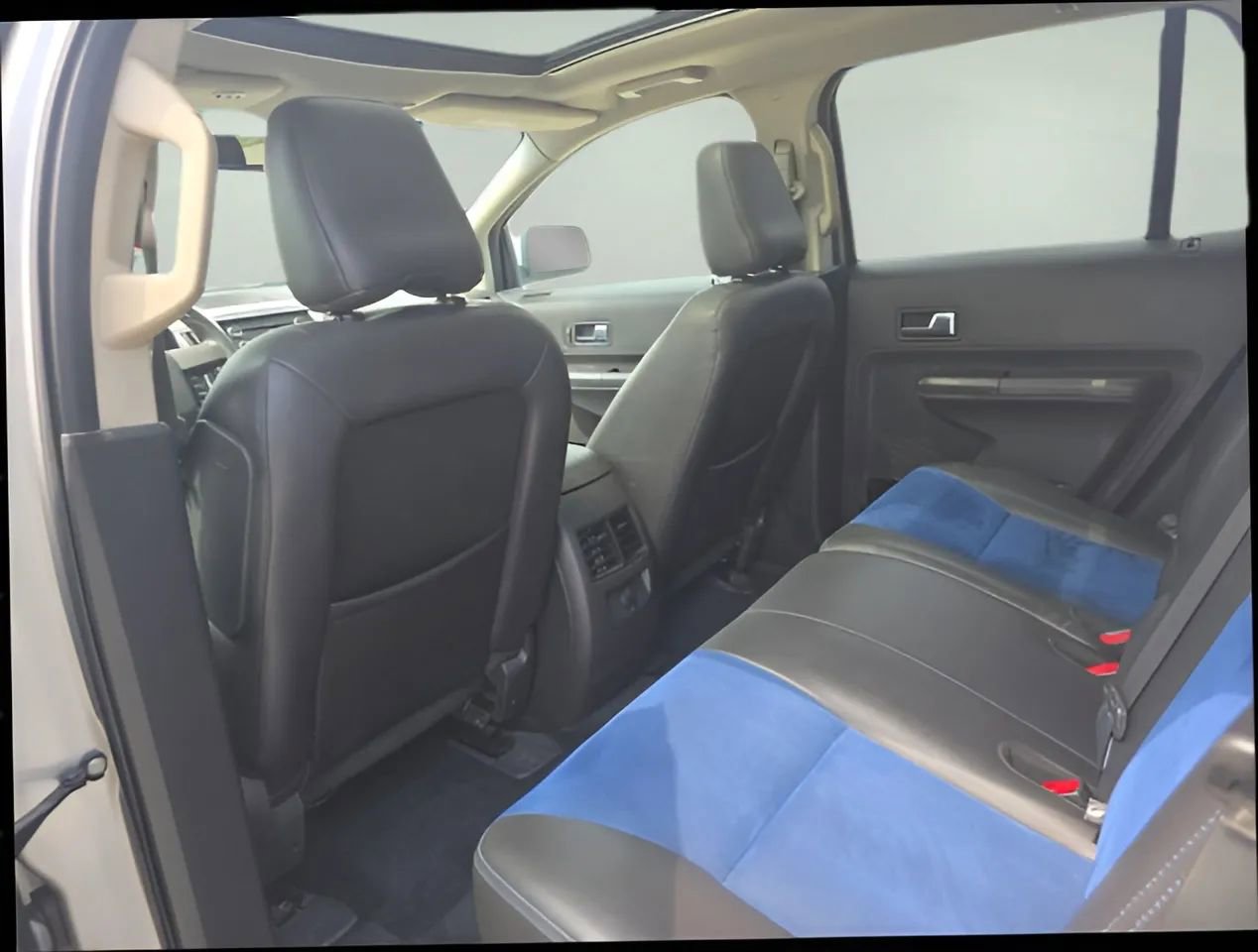 Used 2009 Ford Edge SEL FWD image 12