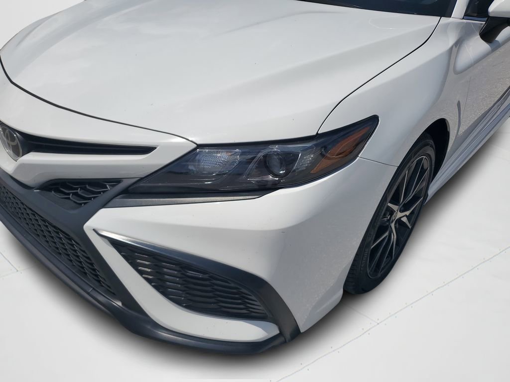 Used 2024 Toyota Camry SE w/ Convenience Package FWD image 25