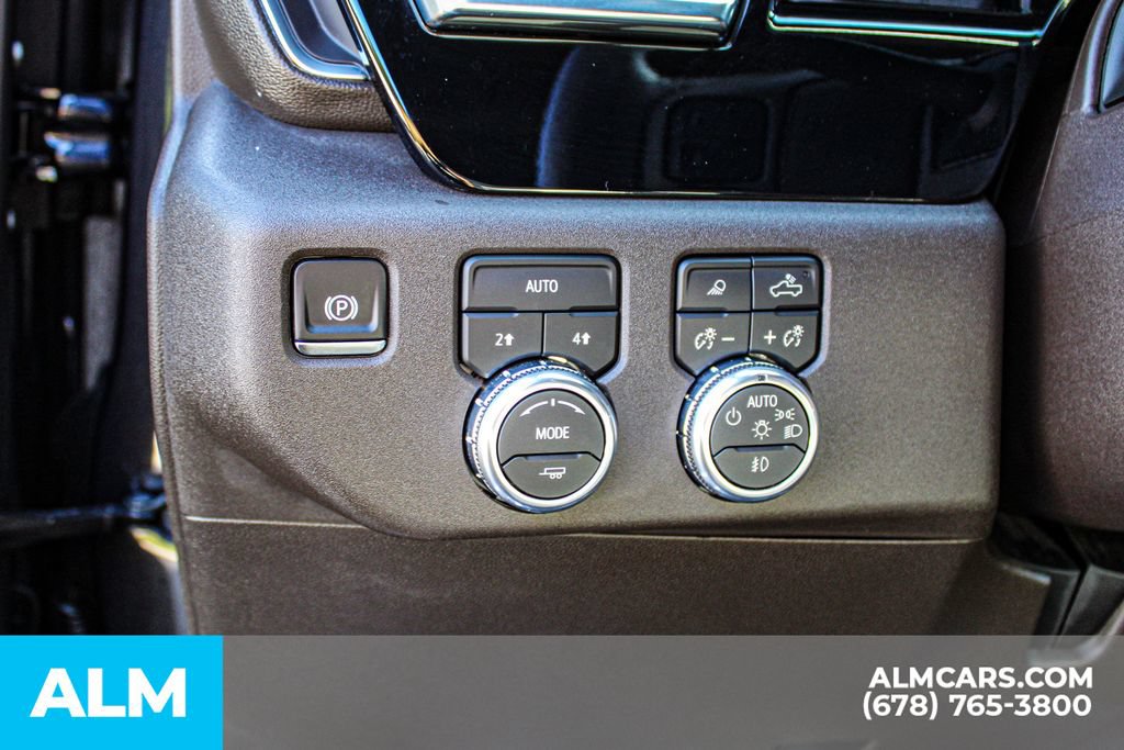 Used 2026 GMC Sierra 1500 SLT AWD/4WD image 29