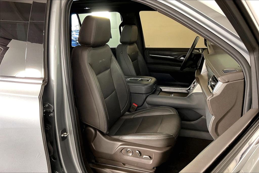 Used 2023 GMC Yukon Denali image 10