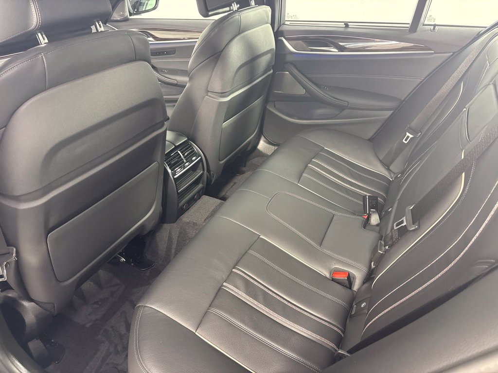 Used 2019 BMW M550i xDrive w/ Premium Package 2 AWD/4WD image 18