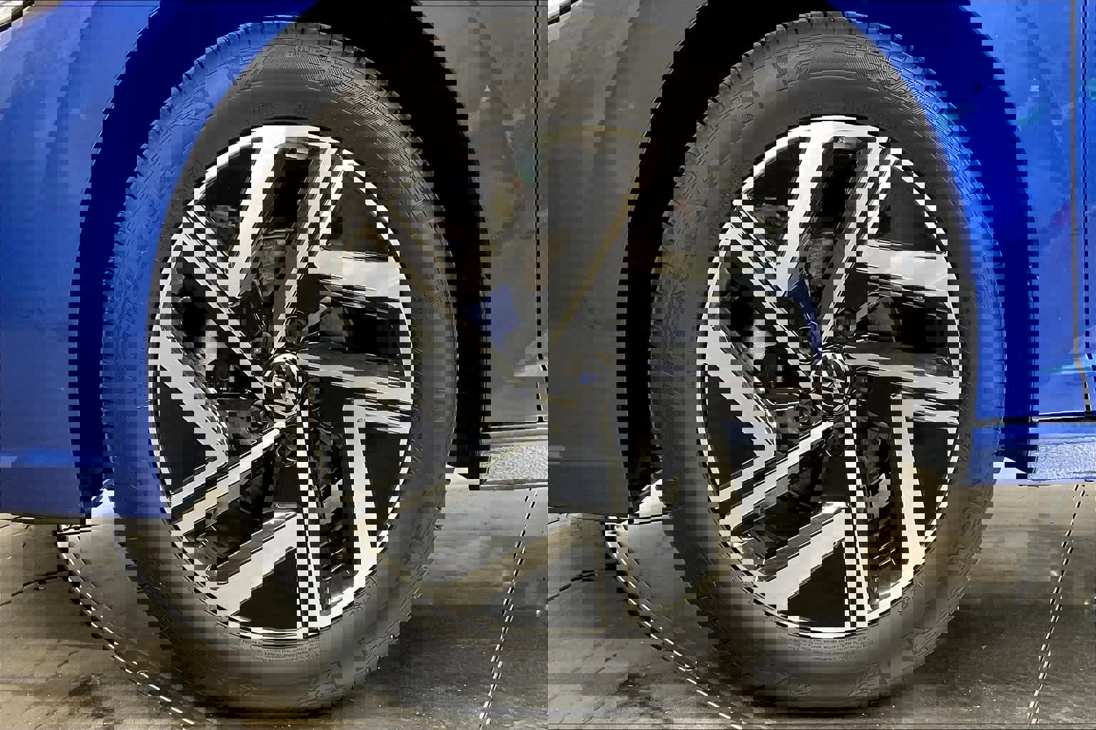 Used 2024 Volkswagen Jetta SEL image 17