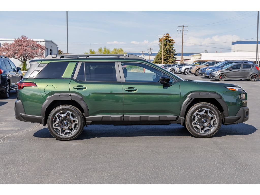 Used 2026 Subaru Outback Touring AWD/4WD image 2