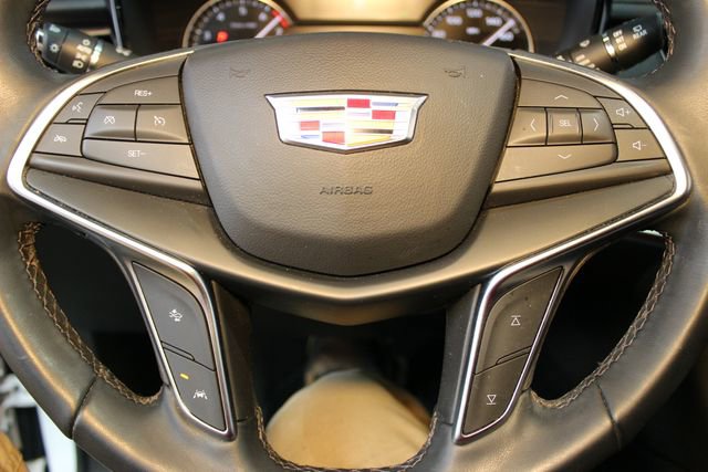 Used 2024 Cadillac XT5 Luxury FWD image 21