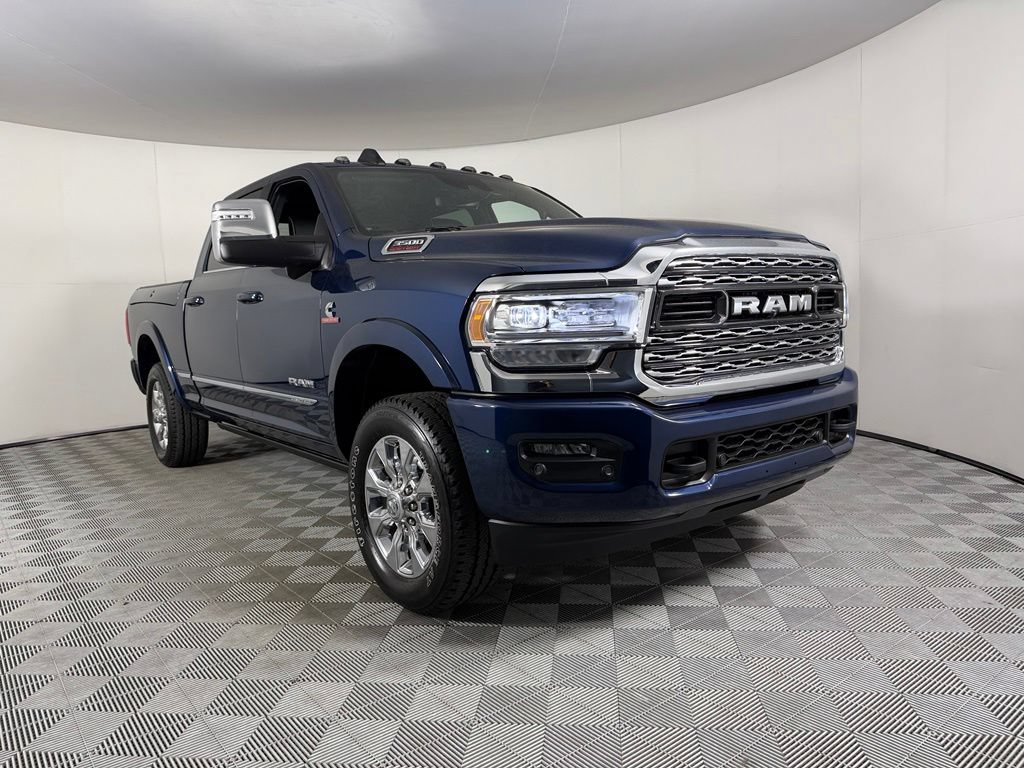 Used 2024 RAM 3500 Limited AWD/4WD image 2