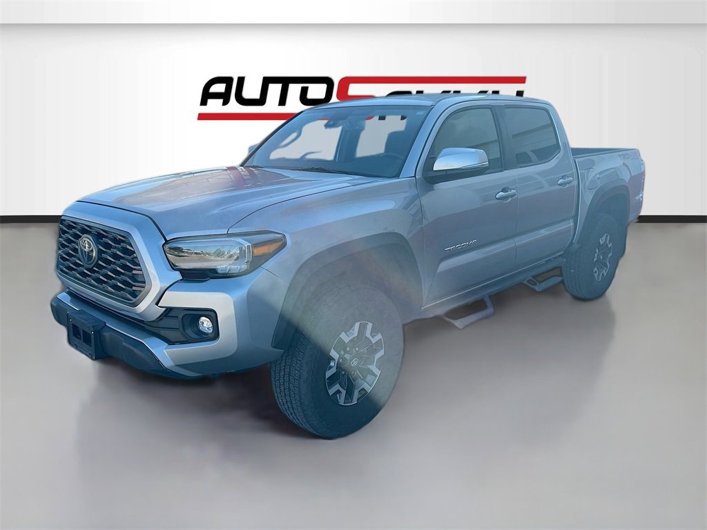 Used 2021 Toyota Tacoma TRD Off-Road image 3