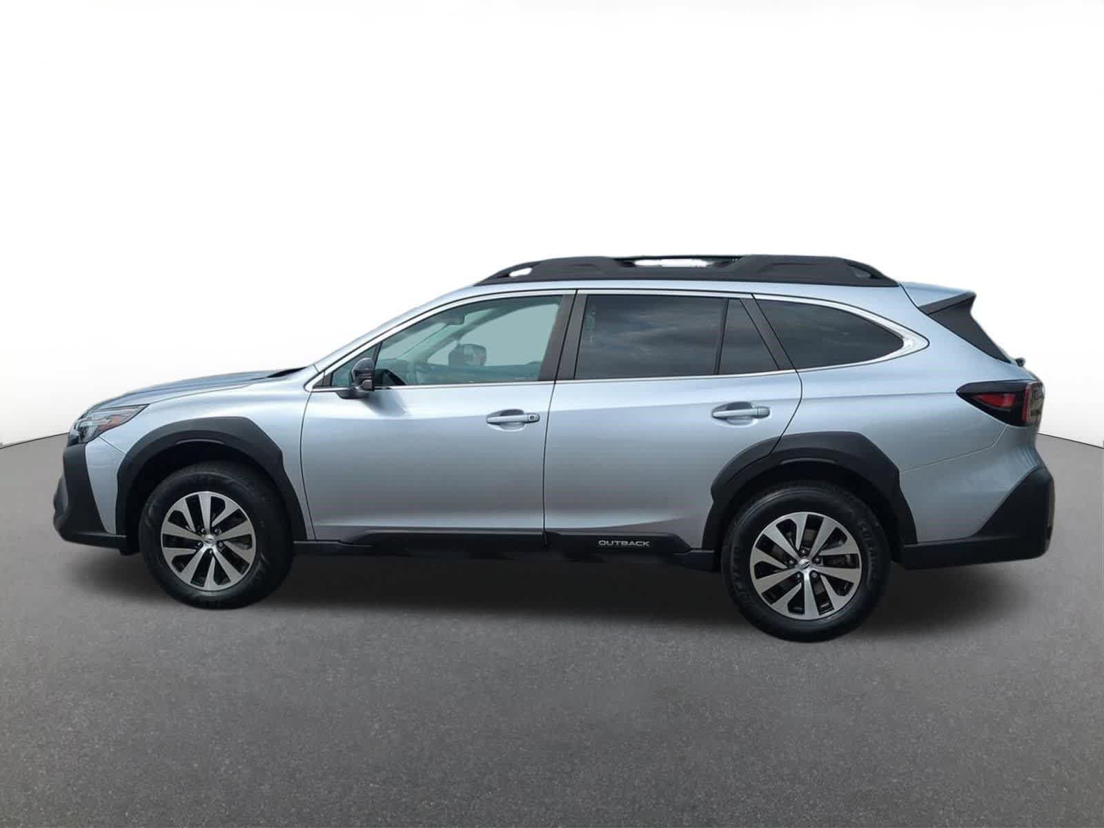 Certified 2024 Subaru Outback Premium AWD/4WD image 3
