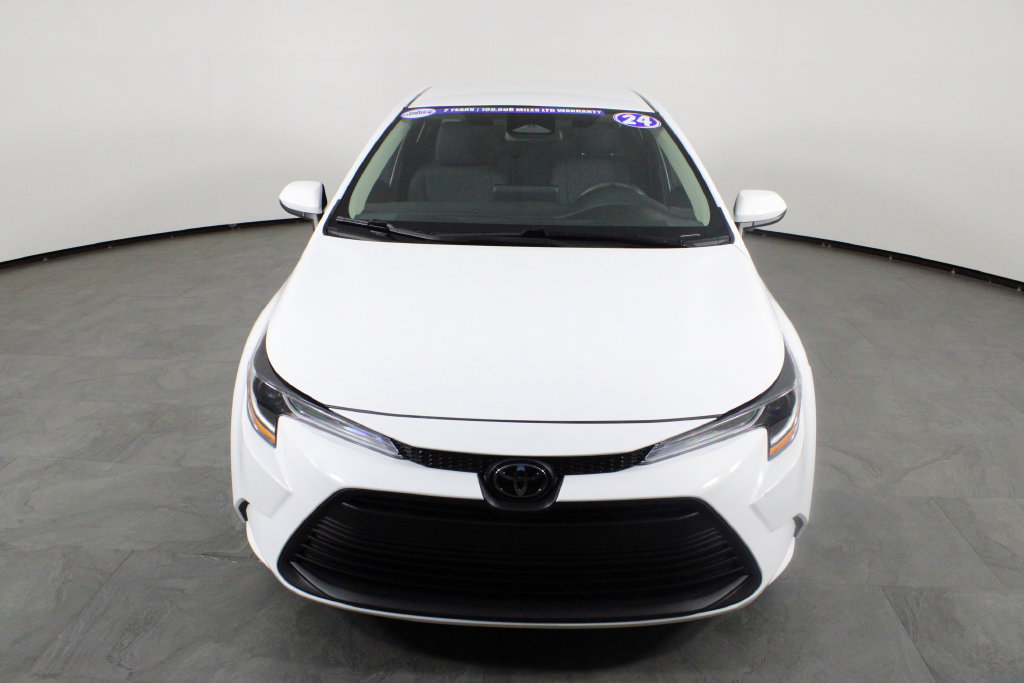 Used 2024 Toyota Corolla LE FWD image 12